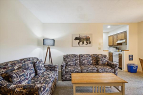 Cedarbrook Two Queen Bed Standard Hotel Room with outdoor heated pool 102